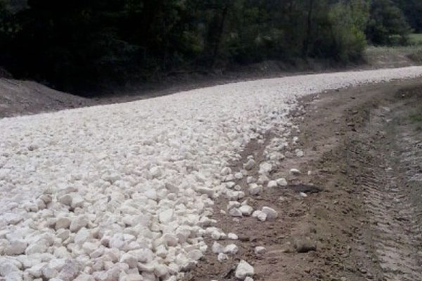 aporte y extendido de aridos vitoria-gasteiz guinaldura
